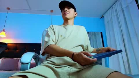 good_sheep online show from February 2025 07:45:02 AM