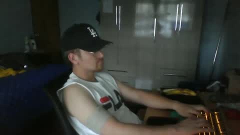 Snapshot of goodfumes chatting on January 2025 11:21:02 PM goodfumes online show from January 2025 11:21:02 PM