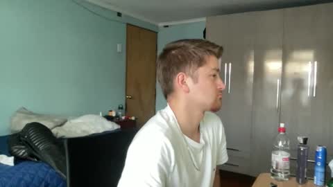 Snapshot of goodfumes chatting on October 2025 08:52:02 PM goodfumes online show from October 2025 08:52:02 PM