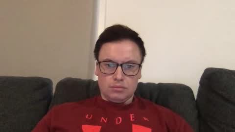 goodlookingguy768925 online show from February 2026 09:42:01 PM