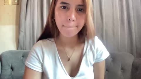 Lyn online show from May 2026 03:46:01 AM