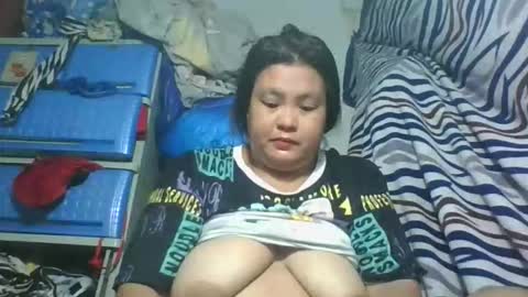 gorgeousselenaxx online show from April 2026 08:57:01 PM