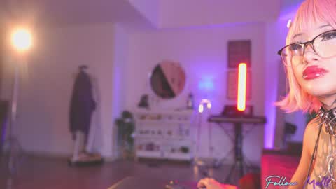 Snapshot of goth_dolll chatting on September 2025 10:25:02 PM sophie Special celebration a the beach 300k followers 3011 and 0112 online show from September 2025 10:25:02 PM