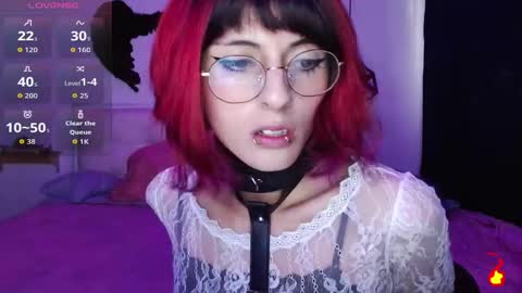 Snapshot of goth_minerva chatting on October 2025 02:15:02 PM goth_minerva online show from October 2025 02:15:02 PM