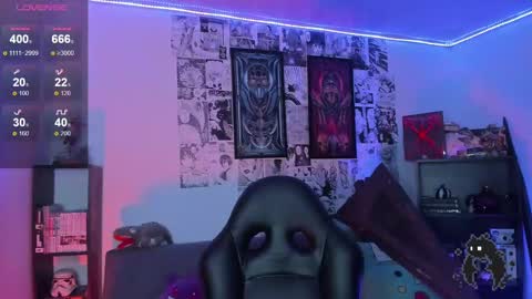 Snapshot of goth_stein chatting on September 2025 03:06:01 AM Engel Please help me to reach 50 thumbs up online show from September 2025 03:06:01 AM