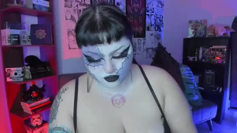 Snapshot of goth_stein chatting on October 2025 04:12:01 AM Engel Please help me to reach 50 thumbs up online show from October 2025 04:12:01 AM