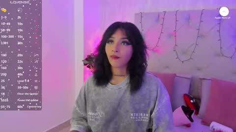 Snapshot of goth_tasha chatting on October 2025 08:15:01 PM goth_tasha online show from October 2025 08:15:01 PM