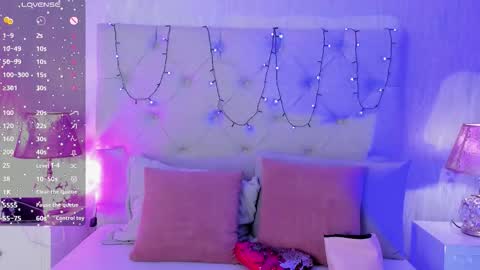 Snapshot of goth_tasha chatting on November 2025 07:24:01 PM goth_tasha online show from November 2025 07:24:01 PM