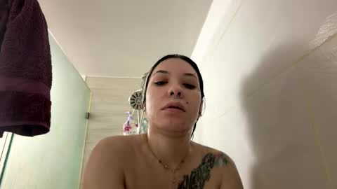 gothbaby305 online show from May 2026 08:57:02 PM