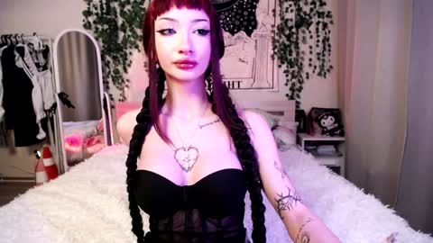    online show from January 2025 10:51:02 PM