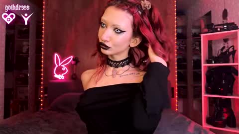    online show from October 2025 10:30:02 PM