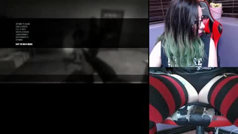 Snapshot of gothic_cutie chatting on April 2026 08:04:01 PM gothic_cutie online show from April 2026 08:04:01 PM