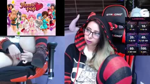 Snapshot of gothic_cutie chatting on May 2026 07:30:02 PM gothic_cutie online show from May 2026 07:30:02 PM