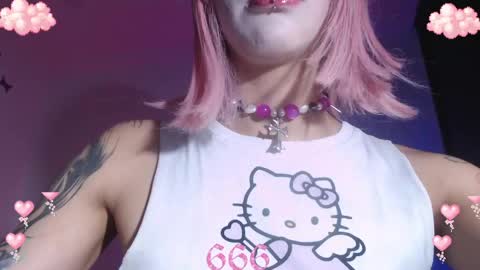 Snapshot of gothicute chatting on April 2026 07:28:01 AM online show from April 2026 07:28:01 AM