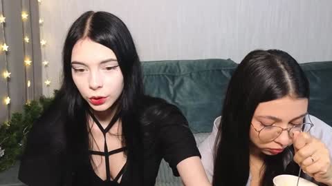 HIMORI AND LISAPVT NAKED online show from January 2025 01:10:02 PM