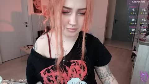 traumfrau Kira angel face devil eyes I SELL A LOT VIDEO IN GALLERY online show from April 2026 02:11:02 PM