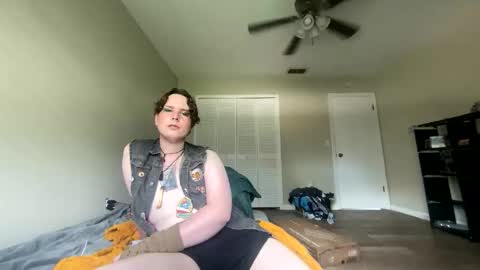 Snapshot of gothydoll chatting on May 2026 07:23:02 PM Doll online show from May 2026 07:23:02 PM
