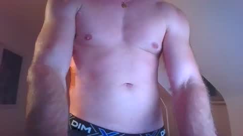 goura2000 online show from September 2025 09:18:01 PM