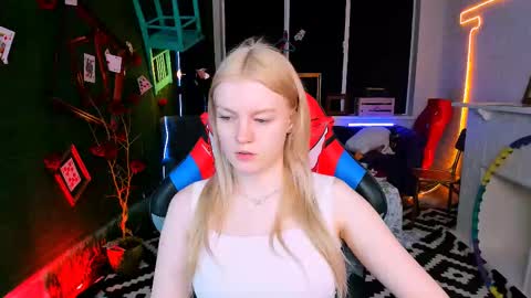 Grace Glamour online show from February 2025 05:20:01 AM