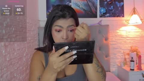 Snapshot of graceymilf999 chatting on January 2025 11:20:01 AM Gracey Milf online show from January 2025 11:20:01 AM