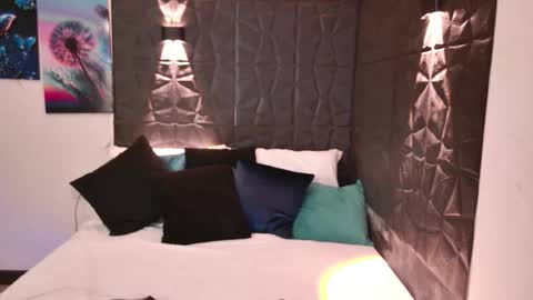 Snapshot of graceymilf999 chatting on October 2025 11:22:01 AM Gracey Milf online show from October 2025 11:22:01 AM