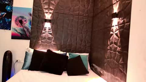 Snapshot of graceymilf999 chatting on November 2025 11:42:02 AM Gracey Milf online show from November 2025 11:42:02 AM