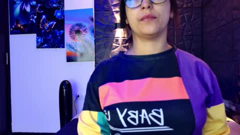 Snapshot of graceymilf999 chatting on November 2025 11:22:01 AM Gracey Milf online show from November 2025 11:22:01 AM