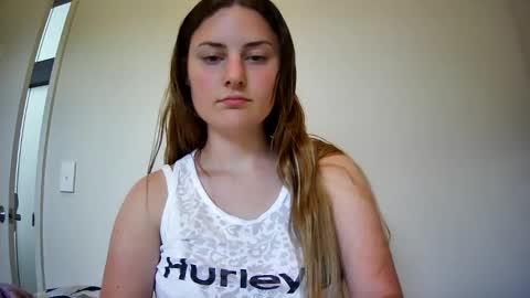 Snapshot of gracieexplicitt chatting on January 2026 06:17:02 AM Gracie online show from January 2026 06:17:02 AM