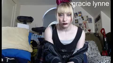 Snapshot of gracielynne1989 chatting on May 2026 08:28:01 PM gracielynne1989 online show from May 2026 08:28:01 PM