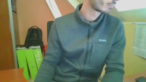 Snapshot of grandbi chatting on January 2025 01:08:01 PM grandbi online show from January 2025 01:08:01 PM