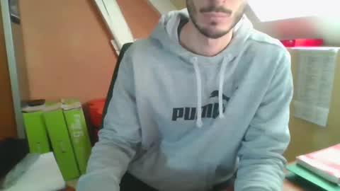 Snapshot of grandbi chatting on January 2025 01:06:02 PM grandbi online show from January 2025 01:06:02 PM