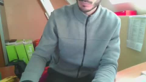 Snapshot of grandbi chatting on January 2025 01:22:01 PM grandbi online show from January 2025 01:22:01 PM