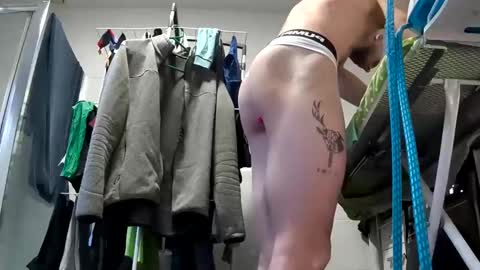 Snapshot of grandbi chatting on February 2025 09:42:01 AM grandbi online show from February 2025 09:42:01 AM