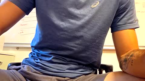 Snapshot of grandbi chatting on September 2025 09:33:02 AM grandbi online show from September 2025 09:33:02 AM