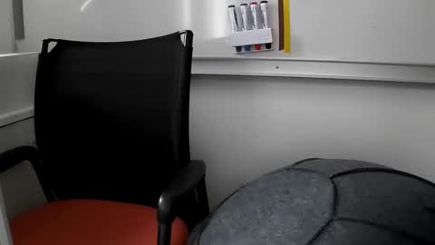 Snapshot of grandbi chatting on October 2025 02:29:01 PM grandbi online show from October 2025 02:29:01 PM