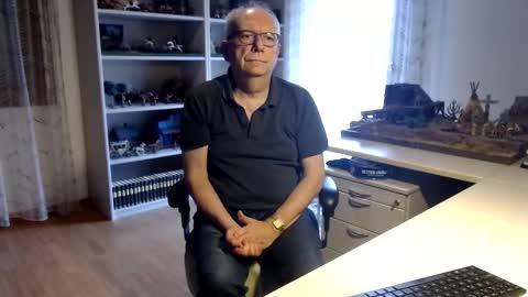 Snapshot of grandpach chatting on February 2025 08:17:01 AM grandpach online show from February 2025 08:17:01 AM