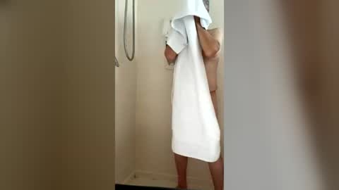grandpawoody_69 online show from July 2026 01:37:01 PM