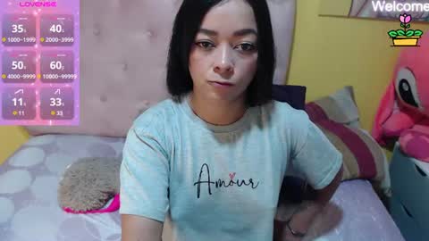 Snapshot of gray_sophiee chatting on June 2026 03:22:01 AM Sophie Gray online show from June 2026 03:22:01 AM