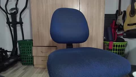 Snapshot of grayrosty chatting on October 2025 02:27:02 PM grayrosty online show from October 2025 02:27:02 PM