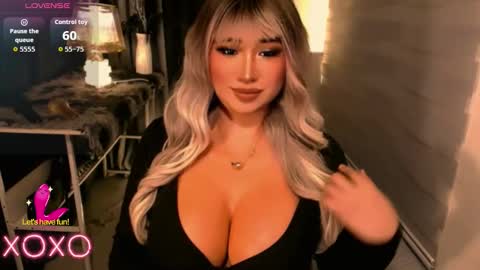 PAULATHEONE online show from September 2025 02:22:02 AM