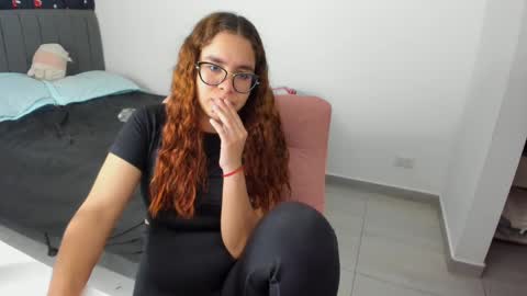 GreciaRuiz online show from October 2025 11:49:02 PM