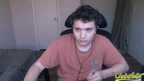 greendynomite_04 online show from May 2026 06:45:01 PM
