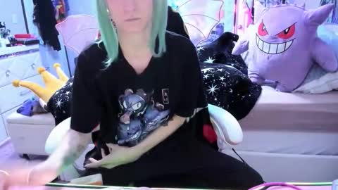 GreenEyedLovexo online show from November 2025 02:49:02 PM