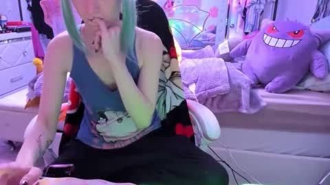 GreenEyedLovexo online show from November 2025 03:46:01 PM