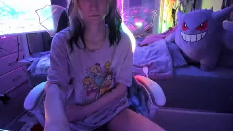 GreenEyedLovexo online show from January 2026 06:49:01 AM