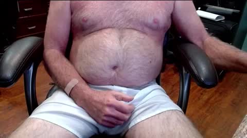 green online show from October 2025 02:12:01 AM