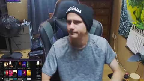 Greenlungs8195 online show from November 2025 06:50:01 AM