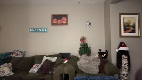 SexQueen Nikki online show from December 2024 04:19:02 AM