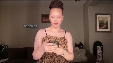 SexQueen Nikki online show from January 2025 06:35:01 AM