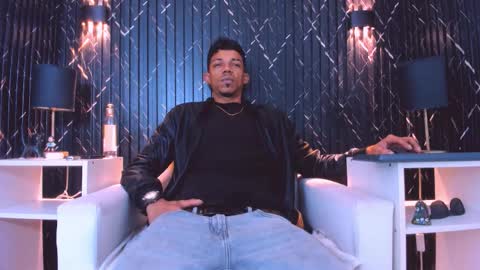 GregorySforza online show from February 2026 07:12:01 PM